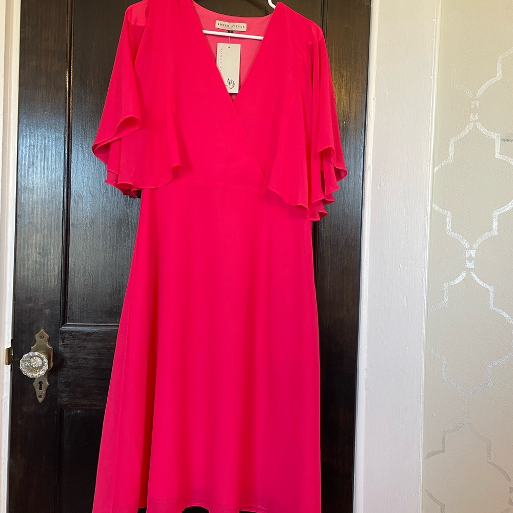 Rowan Avenue Hot Pink Flutter Sleeve Midi Dress